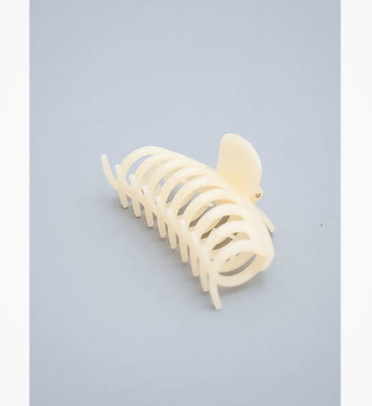 Jumbo Semi Glossy Hair Claw